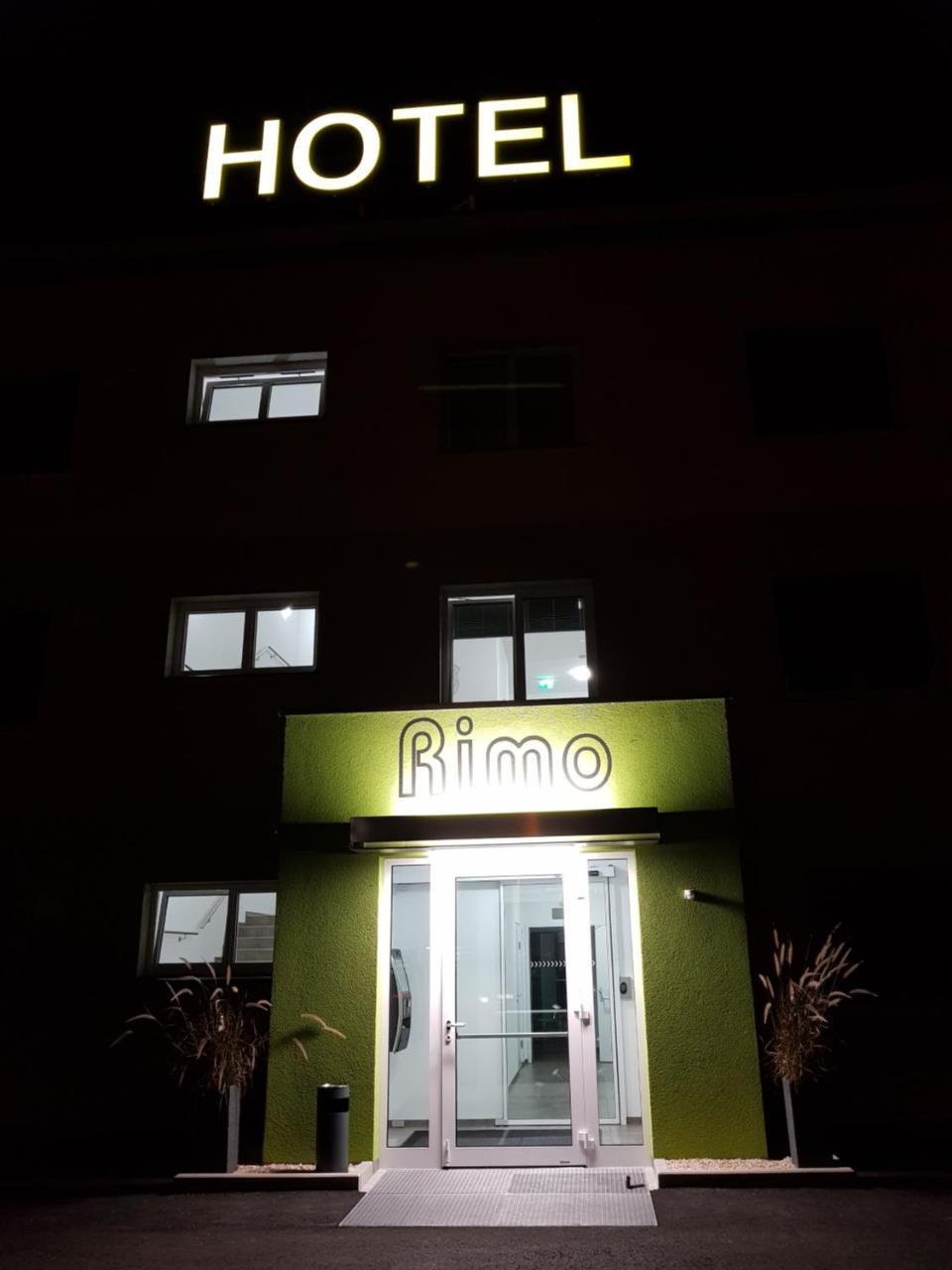 Hotel Rimo Ort im Innkreis ภายนอก รูปภาพ